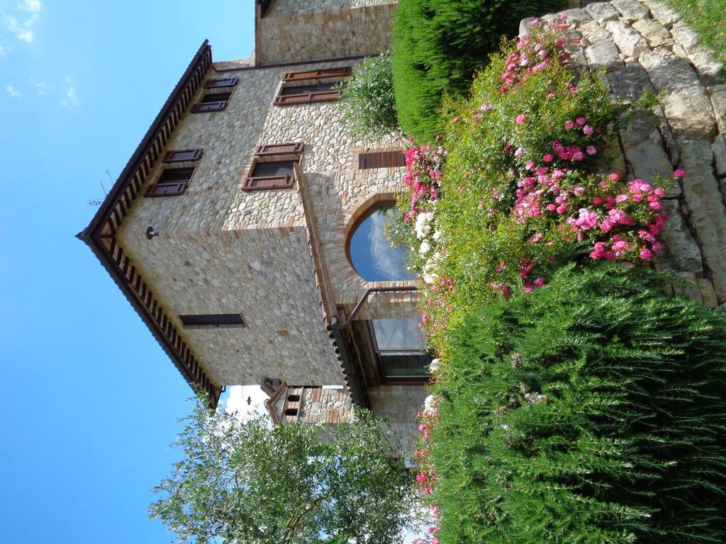 Agriturismo La Torraccia Todi Exteriér fotografie