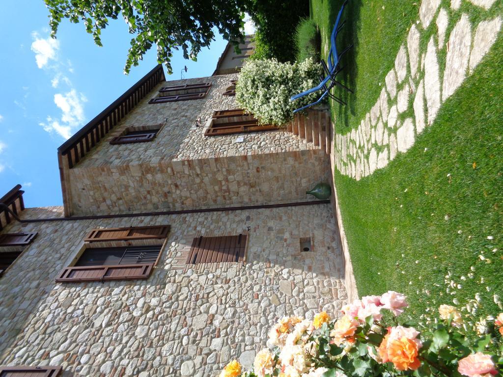 Agriturismo La Torraccia Todi Exteriér fotografie